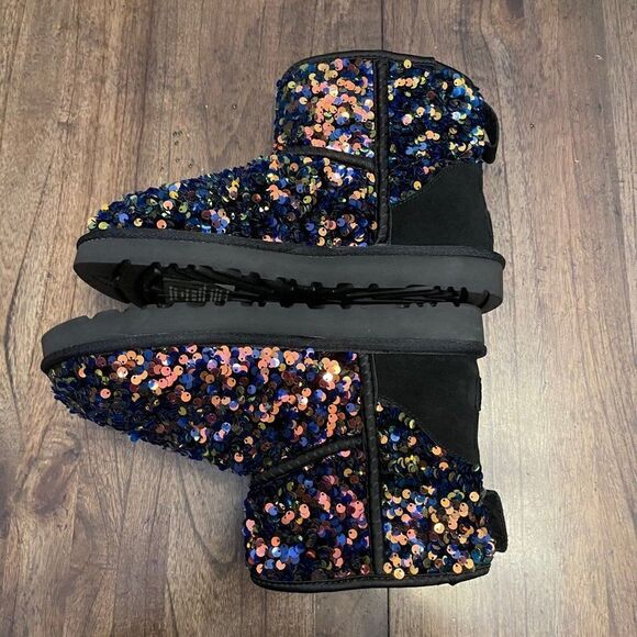 UGGs Classic Mini Stellar Sequin Booties - Picture 5 of 10